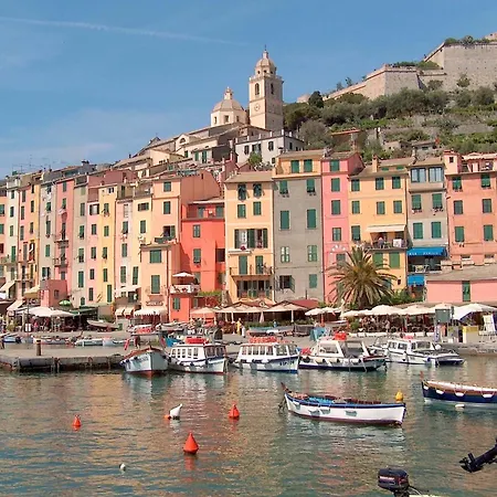 Casina Carina Con Parcheggio E Wallbox Lerici